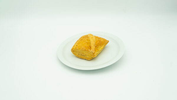 Empanada chilena de queso